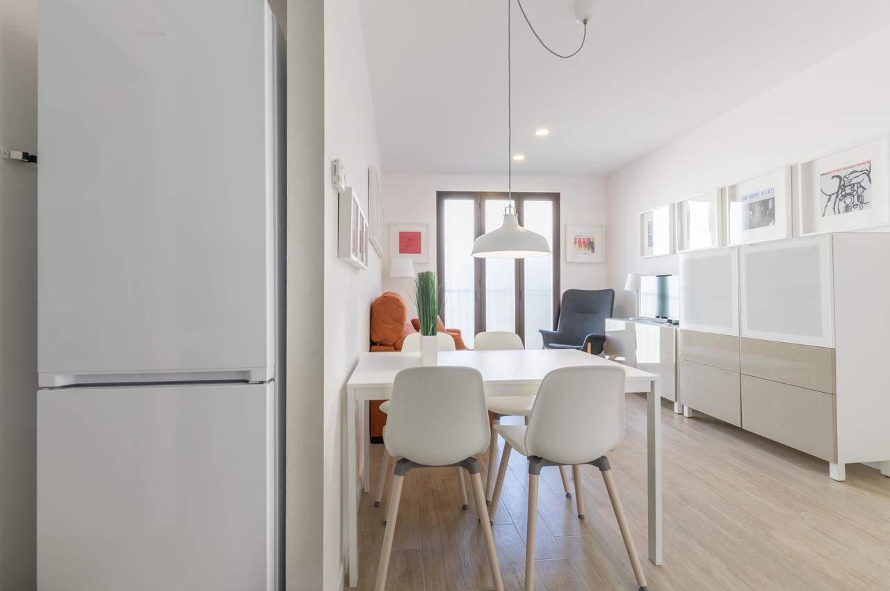 Apartments Madrina Βαλένθια Εξωτερικό φωτογραφία