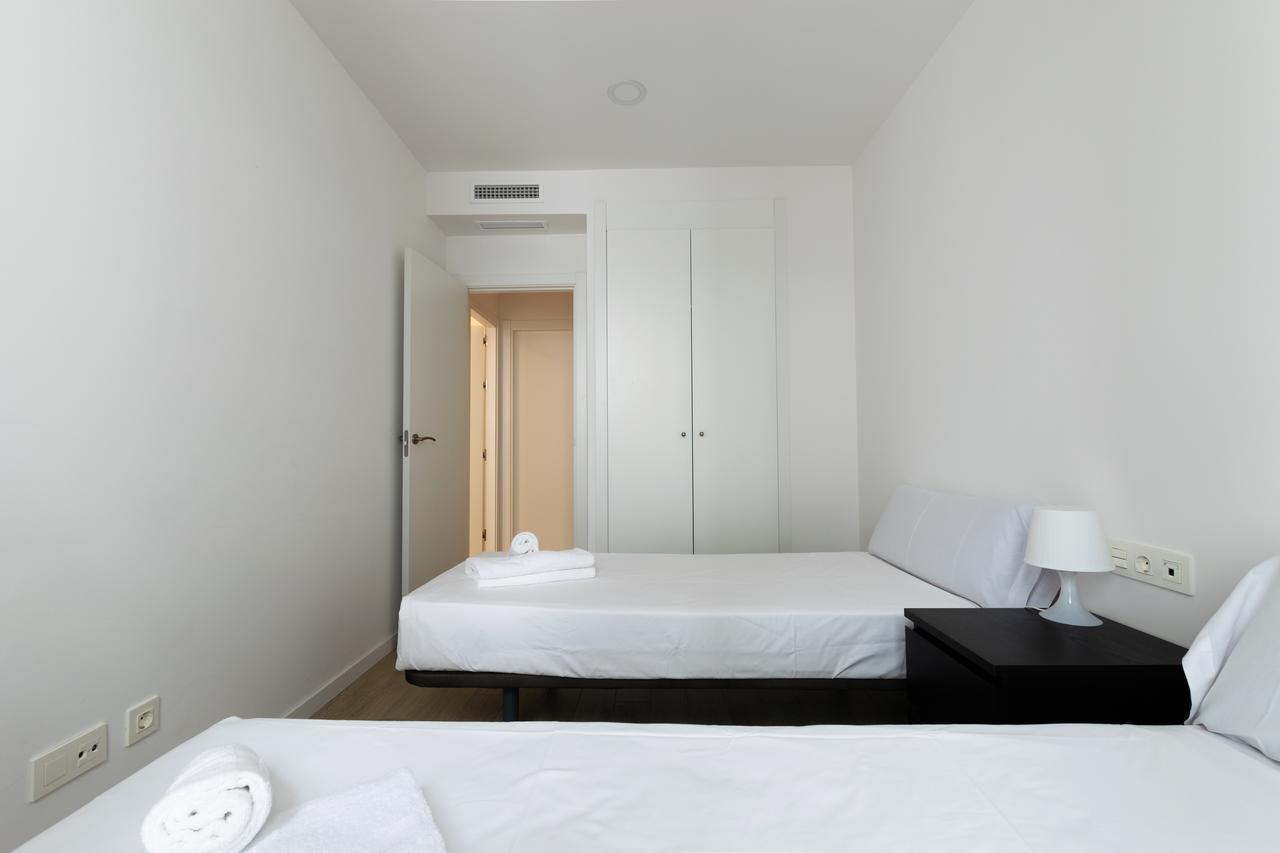 Apartments Madrina Βαλένθια Εξωτερικό φωτογραφία