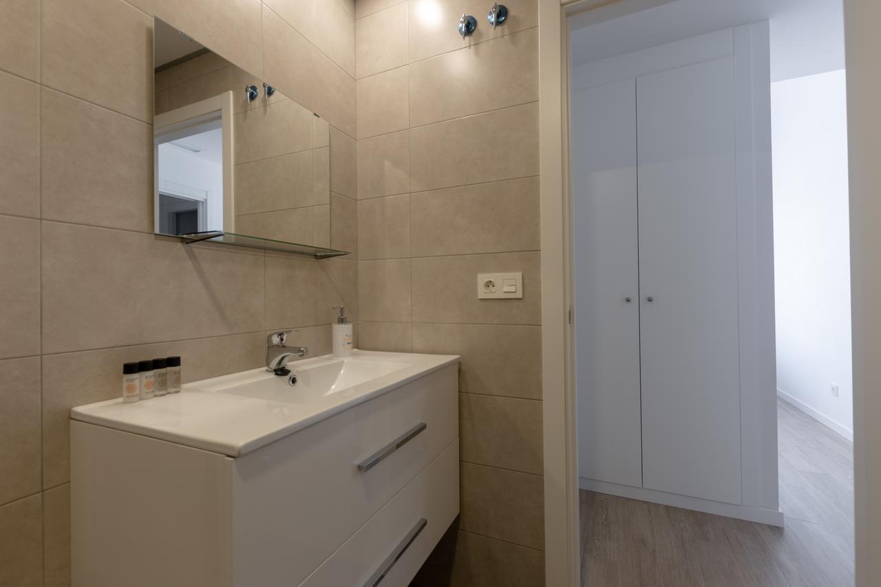Apartments Madrina Βαλένθια Εξωτερικό φωτογραφία